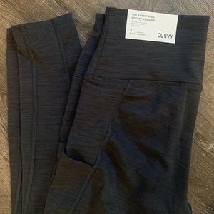 American Eagle “The Everything” Pocket Legging